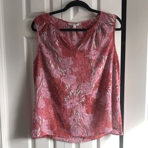 Violet and Claire Flowered Tank Top Red, Pink, White, and Tan Size L
